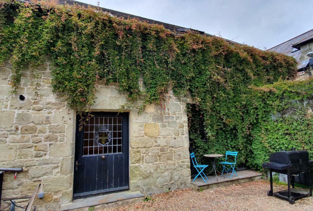 Snobs And Rebels Apartments Shaftesbury Exterior photo